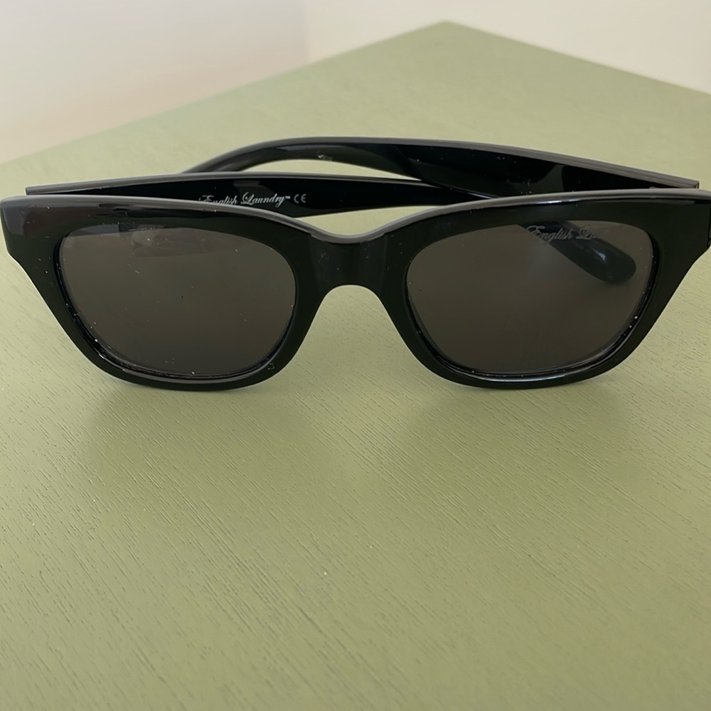 English Laundry Black Frame Sunglasses